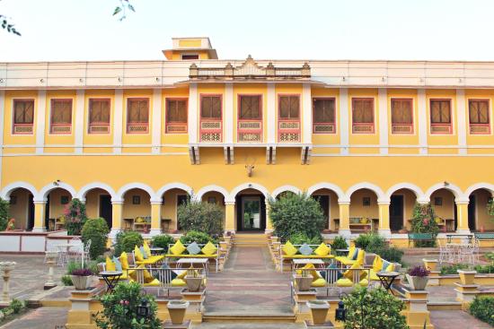 Bhanwar Vilas Palace Hotel